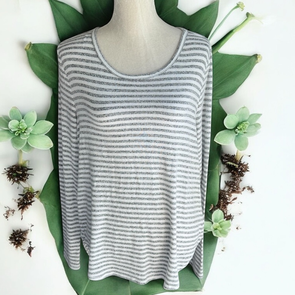Old Navy Grey and White Striped Long Sleeve Blouse